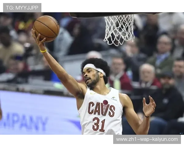 阿伦骑士生涯首秀12投全中得29分，内线高效成攻防关键